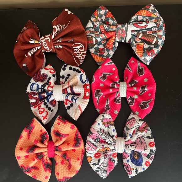Handmade Bows - Picture 10 of 15